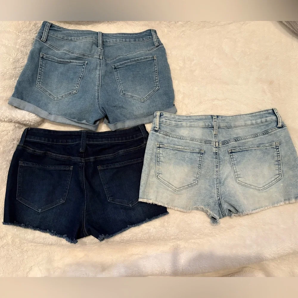 Juniors Denim Shorts Bundle - Picture 2 of 5